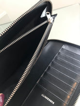 Load image into Gallery viewer, J. LINDEBERG Zipper Leather Wallet
