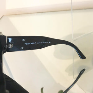 CHANEL Black Frame Sunglasses