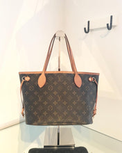 Load image into Gallery viewer, LOUIS VUITTON Monogram Canvas Neverfull PM Tote

