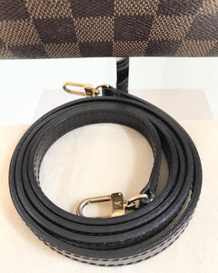 LOUIS VUITTON Brown Damier Ebene Eva Pochette