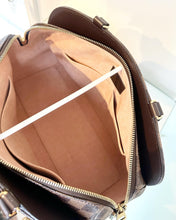 Load image into Gallery viewer, LOUIS VUITTON Damier Ebene Kensington Bowling Bag
