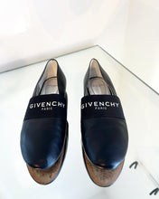 Load image into Gallery viewer, GIVENCHY Bedford Logo Leather Ballet Flats
