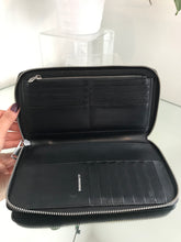 Load image into Gallery viewer, J. LINDEBERG Zipper Leather Wallet
