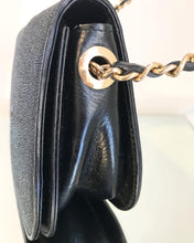 Load image into Gallery viewer, Vintage BEVERLY Italy Stingray Skin Leather Crossbody Bag
