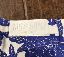 Load image into Gallery viewer, MOSCHINO Blue &amp; White Floral Print Bootleg Jeans
