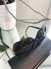 Load image into Gallery viewer, BURBERRY Sunglasses
