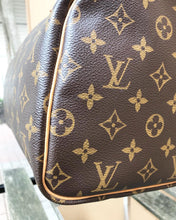 Load image into Gallery viewer, LOUIS VUITTON Monogram Speedy 30 Bag
