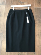 Load image into Gallery viewer, ELIE TAHARI Black Pencil Skirt
