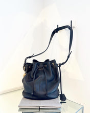 Load image into Gallery viewer, ALEXANDER MCQUEEN Padlock Skull Leather Bucket Bag
