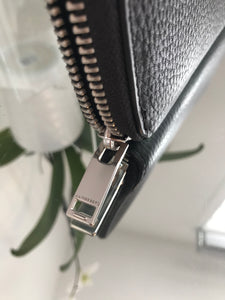 J. LINDEBERG Zipper Leather Wallet