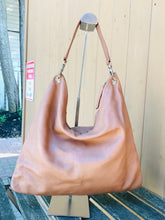 Load image into Gallery viewer, MAXIMA Milano Leather Slouch Shoulder Bag
