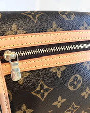 Load image into Gallery viewer, LOUIS VUITTON Rare Unisex Monogram Canvas Bosphore Bumbag

