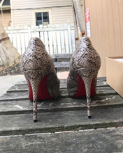 Load image into Gallery viewer, CHRISTIAN LOUBOUTIN Metallic Gold Brown Peep-toe Platform High Heel Pumps
