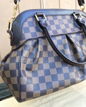 Load image into Gallery viewer, LOUIS VUITTON Damier Canvas Trevi PM Bag
