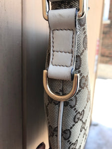 GUCCI GG Canvas Leather Crossbody Bag