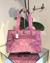 Load image into Gallery viewer, COACH Canvas Leather Handle Bag
