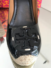 Load image into Gallery viewer, TORY BURCH Patent Leather Espadrille Wedge Sandals
