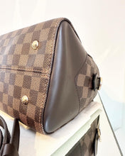 Load image into Gallery viewer, LOUIS VUITTON Damier Ebene Kensington Bowling Bag
