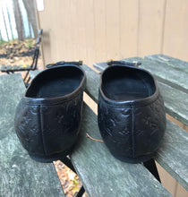 Load image into Gallery viewer, LOUIS VUITTON Leather Ballet Flats
