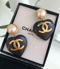 Load image into Gallery viewer, CHANEL Vintage CC Logo Faux Pearl and Wood Heart Drop Clip On Earrings
