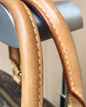 Load image into Gallery viewer, LOUIS VUITTON Monogram Speedy 30 Bag
