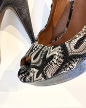 Load image into Gallery viewer, MISSONI Platform High-Heel Slingbacks
