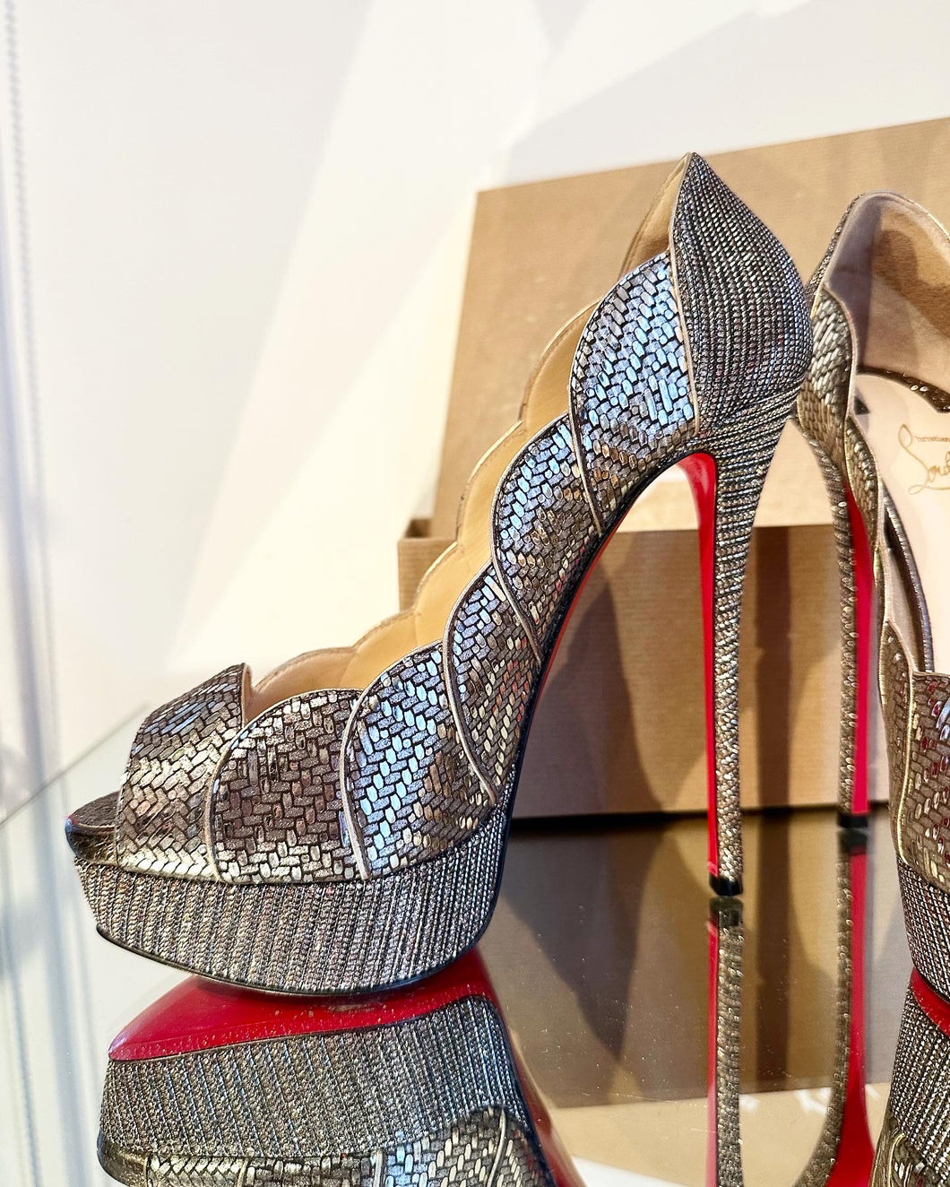 CHRISTIAN LOUBOUTIN 150 MM Silver Metallic Torsatoe Glitter Platform Peep-Toe High Heel Pumps