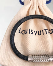 Load image into Gallery viewer, LOUIS VUITTON Men’s Damier Graphite Digit Bracelet
