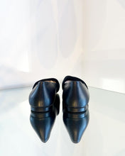 Load image into Gallery viewer, GIVENCHY Bedford Logo Leather Ballet Flats
