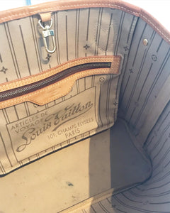 LOUIS VUITTON Monogram Canvas Neverfull PM Tote