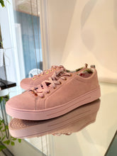 Load image into Gallery viewer, TED BAKER Kelleis Suede Lace Up Sneakers
