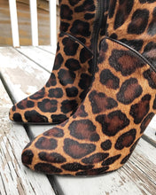 Load image into Gallery viewer, MAX DE CARLO Leopard Print Calf Hair Knee-high Leather Boots

