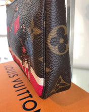 Load image into Gallery viewer, LOUIS VUITTON Limited Edition Monogram Mini Pochette Giraffe Small Clutch
