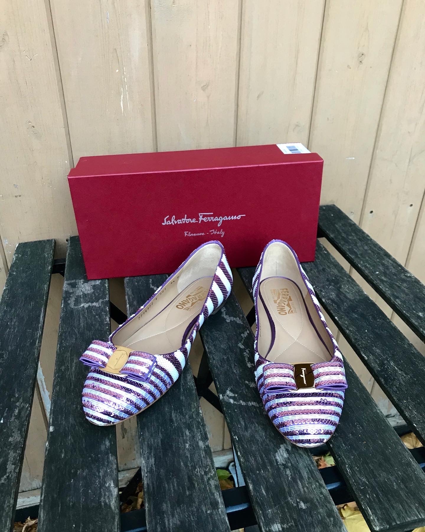 SALVATORE FERRAGAMO Sequin Embellished Bow Ballet Flats – Susannah