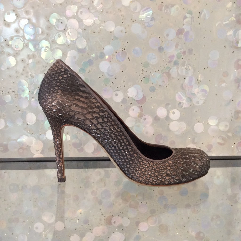 RENATA Round Toe High Heel Pumps