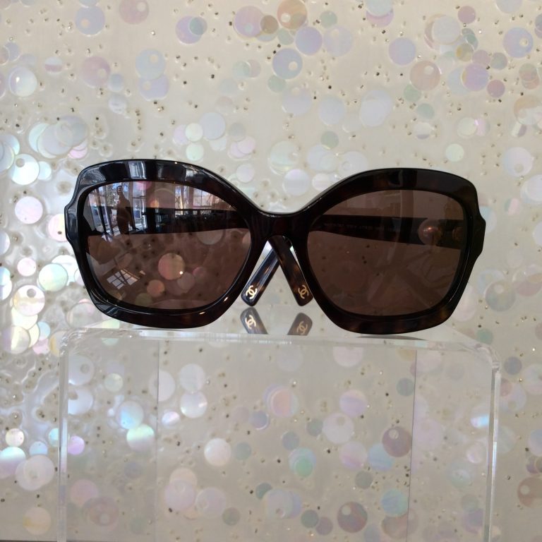 CHANEL Sunglasses
