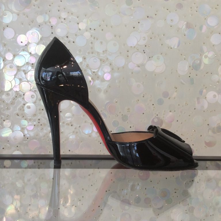 CHRISTIAN LOUBOUTIN